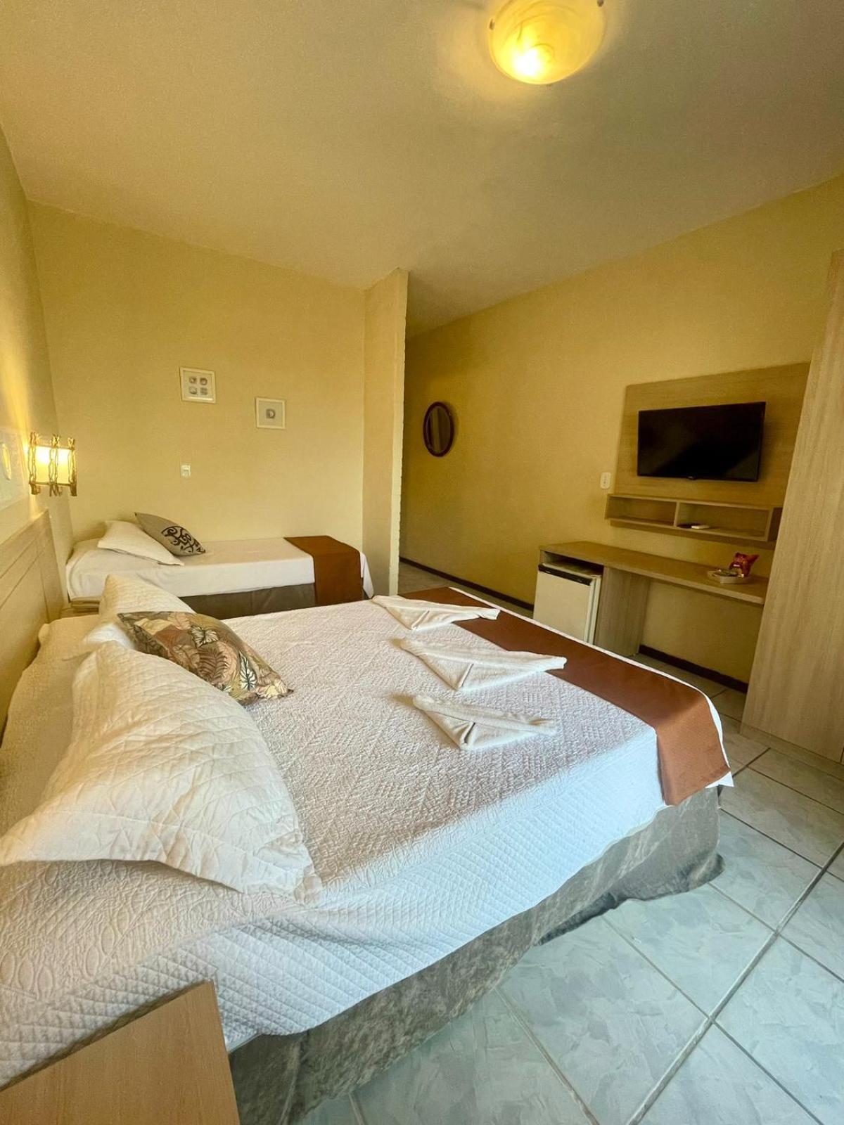 Hotel La Brise Кабу-Фриу Экстерьер фото