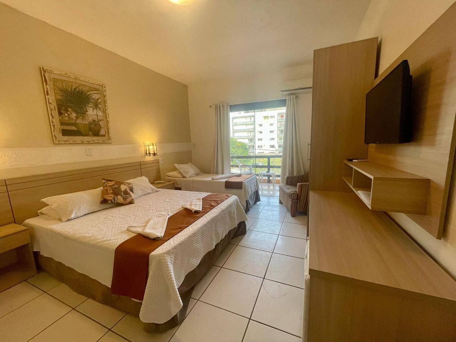 Hotel La Brise Кабу-Фриу Экстерьер фото
