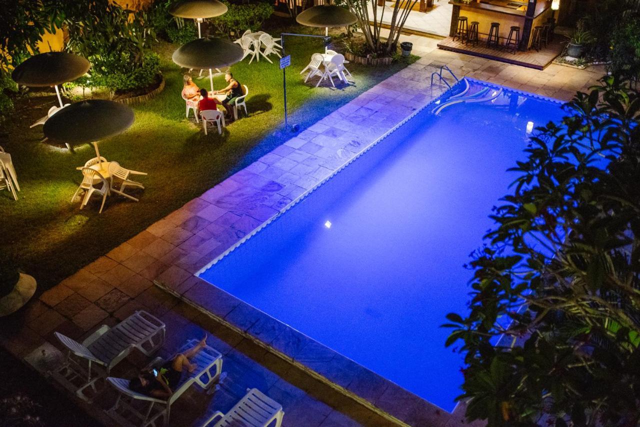 Hotel La Brise Кабу-Фриу Экстерьер фото